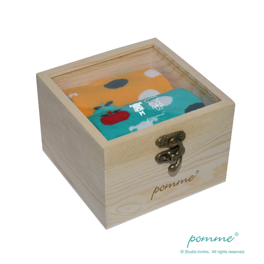 Pomme Pattern Sock with Wooden Box